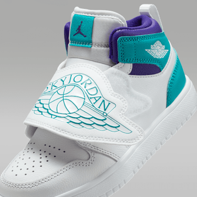 Sky Jordan 1 Younger Kids' Shoe