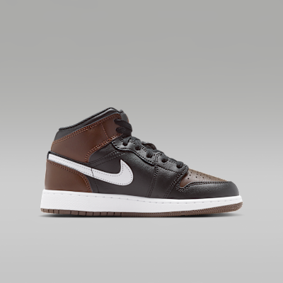 Air Jordan 1 Mid Older Kids' Shoes