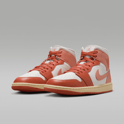 Air Jordan 1 Mid Women's Shoes
