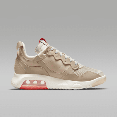 Jordan MA2 Shoe