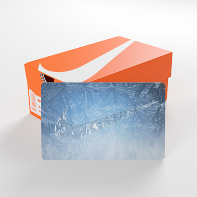 La tarjeta de regalo Nike se envía por correo en una minicaja de tenis Nike