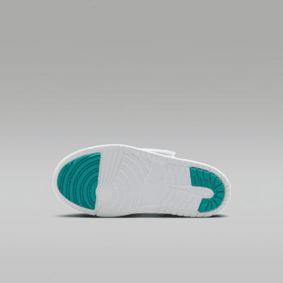 Sky Jordan 1 Younger Kids' Shoe