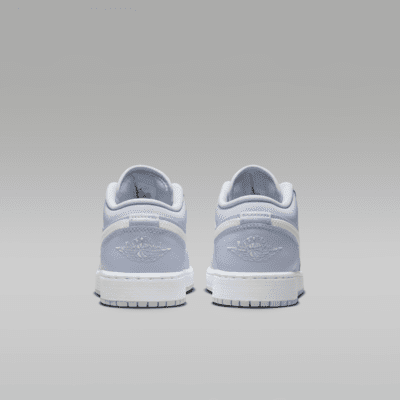 Air Jordan 1 Low Older Kids' Shoes
