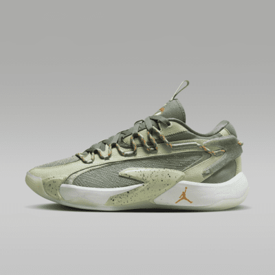 Nike basketball online shoes gray