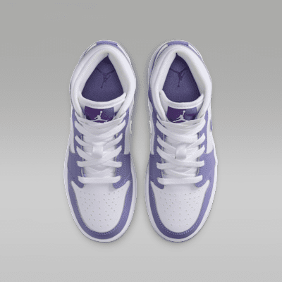 Air Jordan 1 Mid Older Kids' Shoes