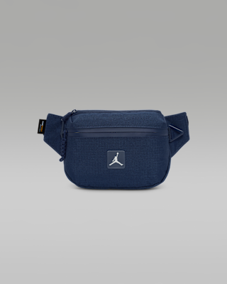 Женская сумка Jordan Franchise Crossbody Bag (2L)