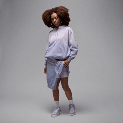 Sudadera sin cierre con gorro forrado de satén para mujer Jordan Flight Fleece