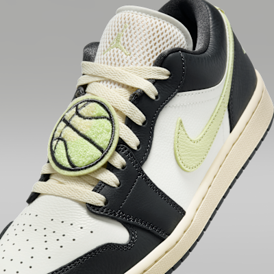 Air Jordan 1 Low SE Women's Shoes