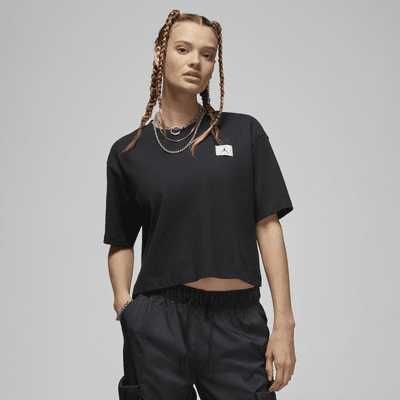 Jordan Essentials Women's Oversized Long-Sleeve T-Shirt. Nike IL