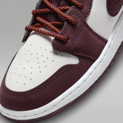 รองเท้าเด็กโต Air Jordan 1 Low