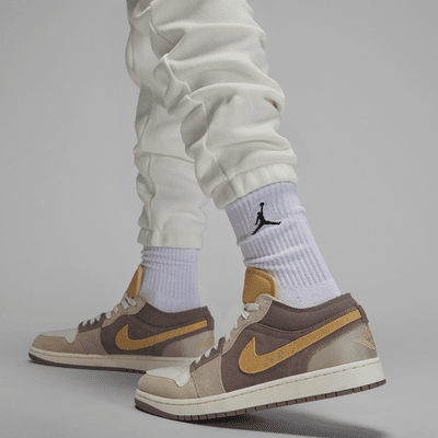 Jordan Artist Series by Umar Rashid 男款 Flight Fleece 長褲