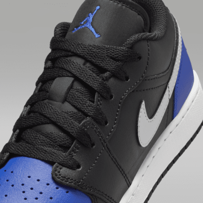 Air Jordan 1 Low Older Kids' Shoes