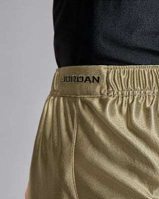 Jordan Brooklyn Cat Scratch