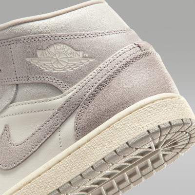 Air Jordan 1 Mid SE Zapatillas - Mujer