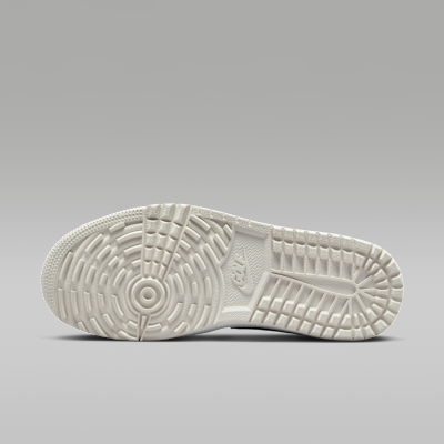 Air Jordan 1 Low G Golf Shoes