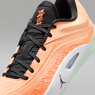 Zion 4 Basketball Shoes