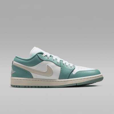 Air Jordan 1 Low Women's Shoes