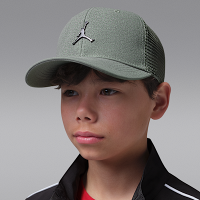 Детские головные уборы Jordan Big Kids' Metal Jumpman Trucker Hat