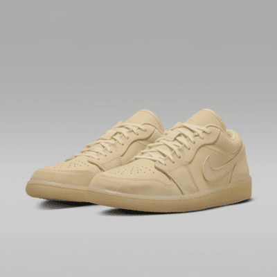 Air Jordan 1 Low SE Women's Shoes