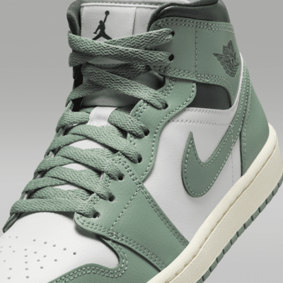 Sapatilhas Air Jordan 1 Mid para mulher