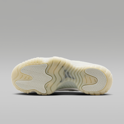 Air Jordan 11 Retro "Pearl" Women's Shoes
