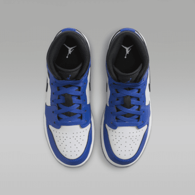 Air Jordan 1 Mid Older Kids' Shoes