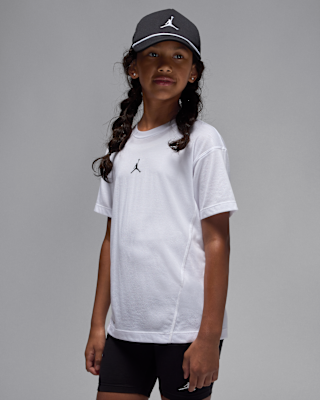 Детские шорты Jordan Sport Dri-FIT Big Kids' Short Sleeve Diamond Top