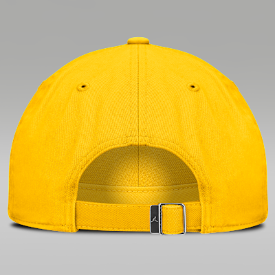 Gorra universitaria marca Jordan ajustable para hombre Michigan On-Field Club Gameday