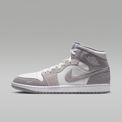 Nike  sneaker 