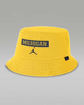 Мужские  Michigan Apex Jordan Brand College Bucket Hat