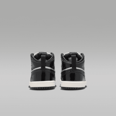 ジョーダン 1 MID SE ベビーシューズ