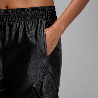 Jordan Sport Women's Dri-FIT 4" Diamond Shorts