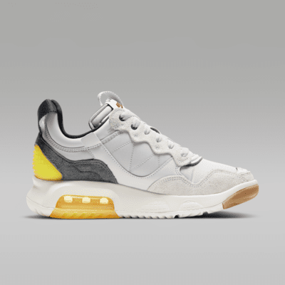 ジョーダン MA2 "Lunar Launch" ウィメンズシューズ