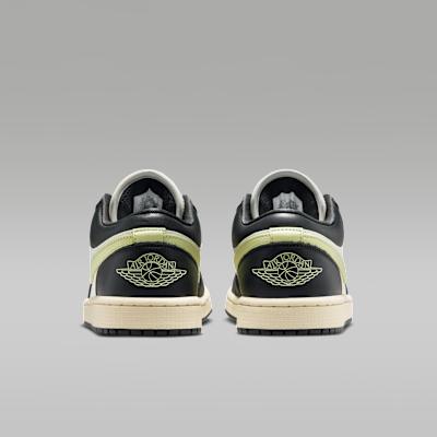 Air Jordan 1 Low SE Women's Shoes