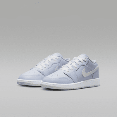 Air Jordan 1 Low Older Kids' Shoes