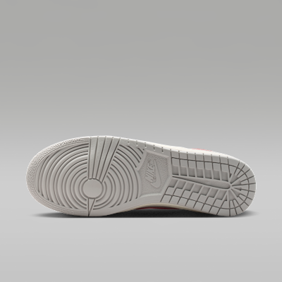 Jordan Air Jordan Skyline Low Erkek Ayakkabısı görsel 2