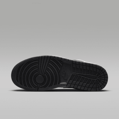 Air Jordan 1 Low SE Men's Shoes. Nike IL
