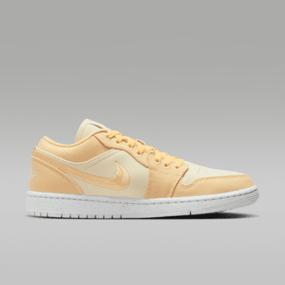Air Jordan 1 Low SE Women's Shoes