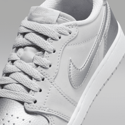 Air Jordan 1 Low OG 'Silver' Older Kids' Shoes