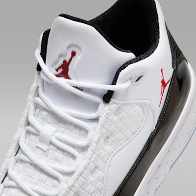 Jordan Max Aura 2 Men's Shoe