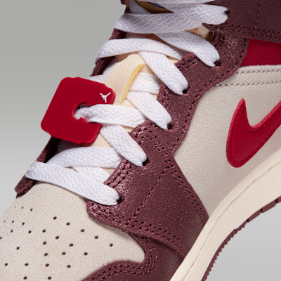 Tenis para niños grandes Air Jordan 1 Mid SE