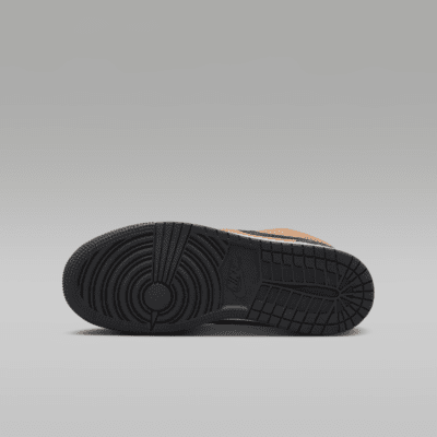Air Jordan 1 Low SE Big Kids' Shoes