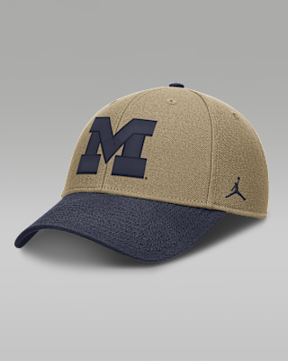 Женские Michigan Primetime Rise Jordan Brand Dri-FIT College Trucker Adjustable Hat