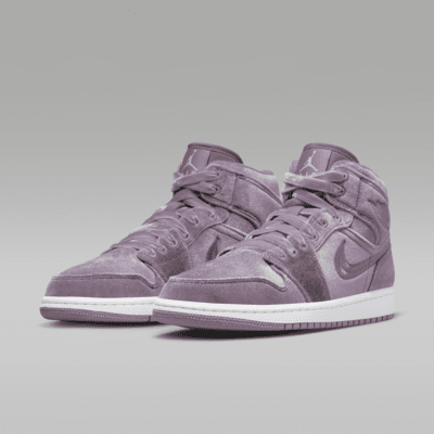 Air Jordan 1 Mid SE Women's Shoes