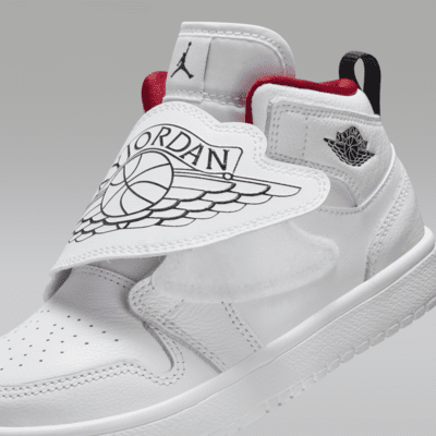 Sky Jordan 1 Younger Kids' Shoe