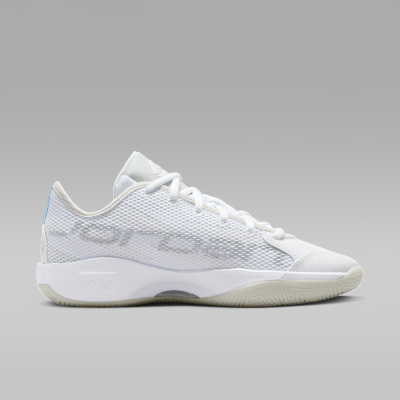 Tenis de básquetbol Luka 77