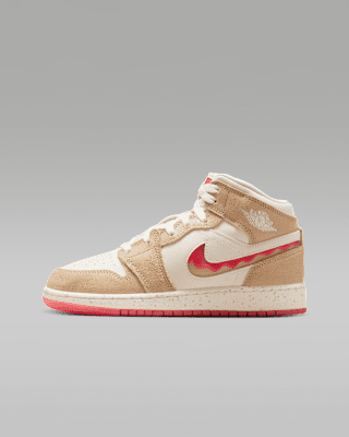 Детские кроссовки Air Jordan 1 Mid SE Big Kids'