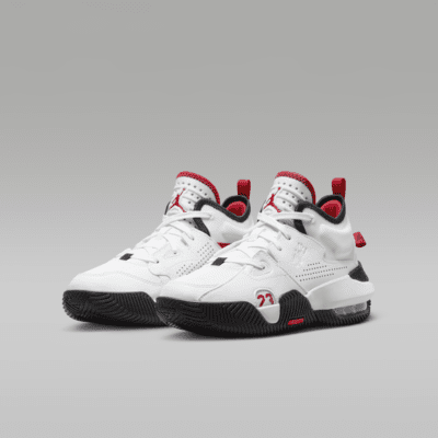 Jordan Stay Loyal 2 大童鞋款