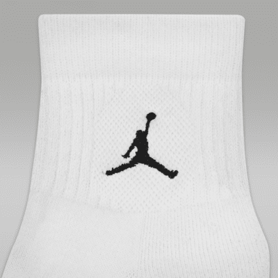 Jordan Everyday Ankle Socks (3 Pairs). Nike UK