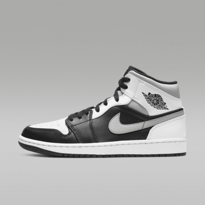 Air Jordan 1 Mid Shoes. Nike JP